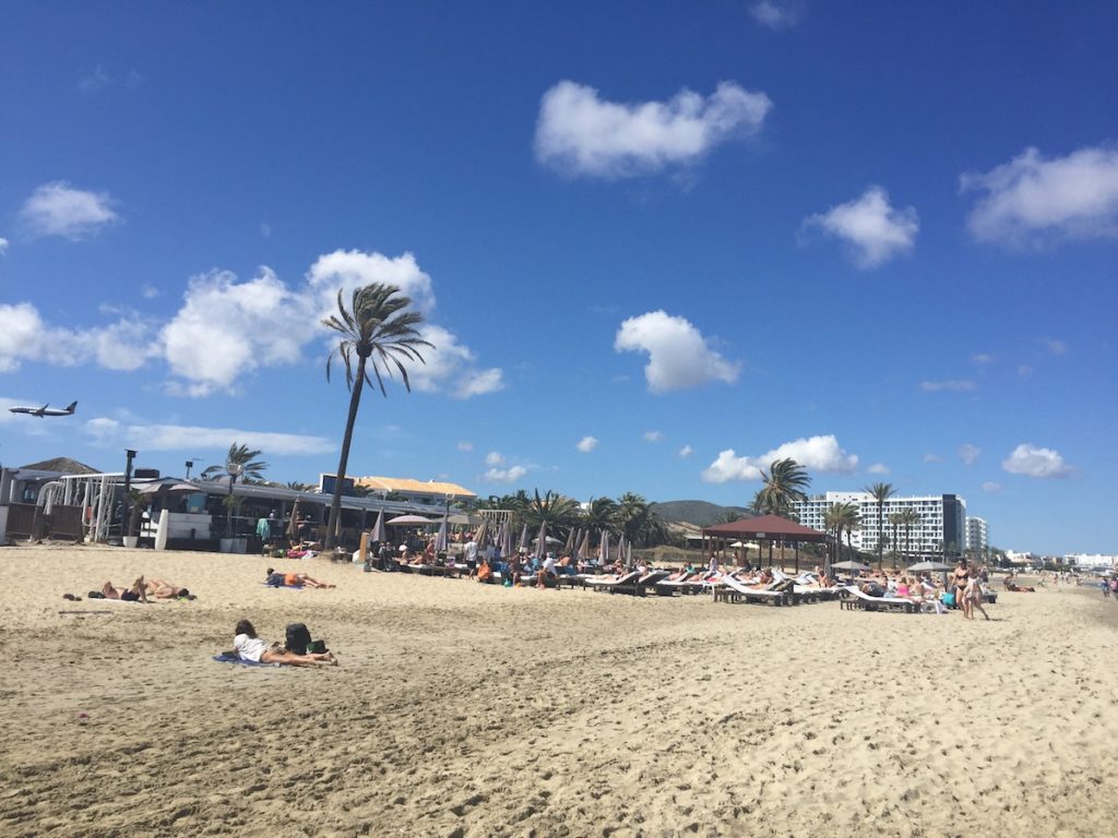 Beach Clubs Ibiza - Nassau Beach - Utopia Beach - Ibiza Party - Strände Ibiza