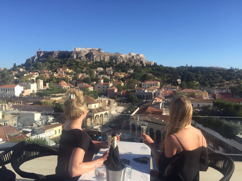 Urlaub mit Freundinnen-Tipps Urlaub mit Maedels-Maedelsurlaub-Reisen mit Freundinnen-Athen