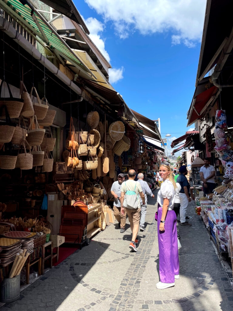shopping in istanbul - bester bazaar istanbul