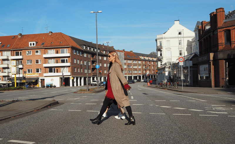 trendfarbe-herbst-und-winter-2019-walk