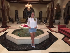Ritz Carlton Hotel Lobby - www.miss-phiaselle.com - Dubai - Ritz Carlton - Luxushotel - Reisen