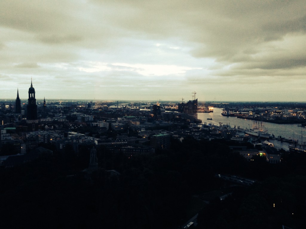 HH Skyline - Blick vom Clouds - Aussicht Clouds - Hamburg - Hafen - Elbe