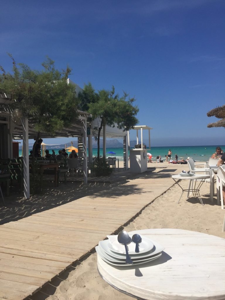 Ponderosa Beach - Playa de Muro Restaurant - Beach Restaurant Mallorca - Paella Mallorca - Alcudia Restaurants - Die besten Restaurants Mallorca