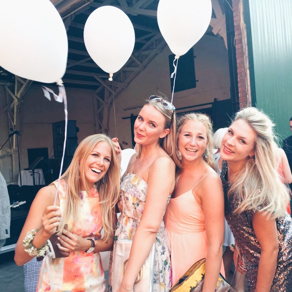 CheartsU - Wedding - Hochzeit - Brautjungfern - Beste Freundinnen - Fashionblogger - Blogger - Miss Phiaselle - Gut Bisdorf