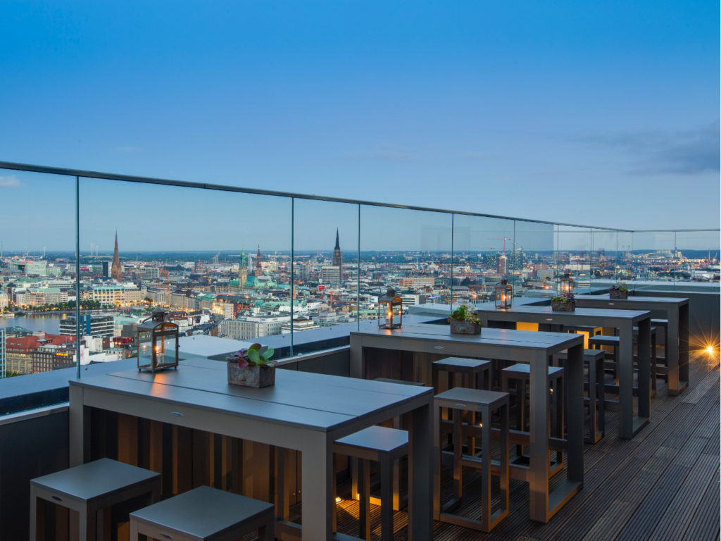 Rooftopbars in Hamburg-Dachterrassen in Hamburg-Bars mit Ausblick Hamburg-High End Hamburg