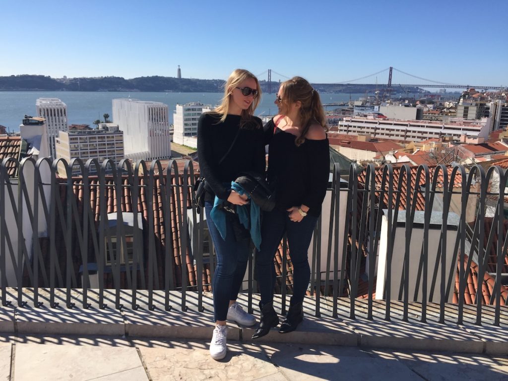 Urlaub mit Freundinnen-Tipps Urlaub mit Maedels-Maedelsurlaub-Reisen mit Freundinnen-Portugal