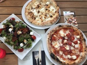 Pizza Zweipunktnull Hamburg-Pizza in Hamburg-Abendessen in Hamburg 2018-Pizzeria Hamburg