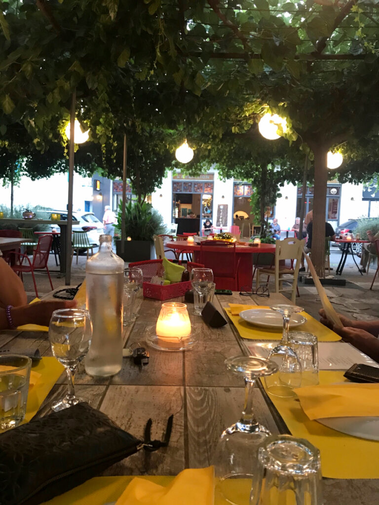 Restauranttipps Peloponnes - Restaurants Costa Navarino - Meddenien Reisen - Terpsy Cafe Iklaina Peloponnes